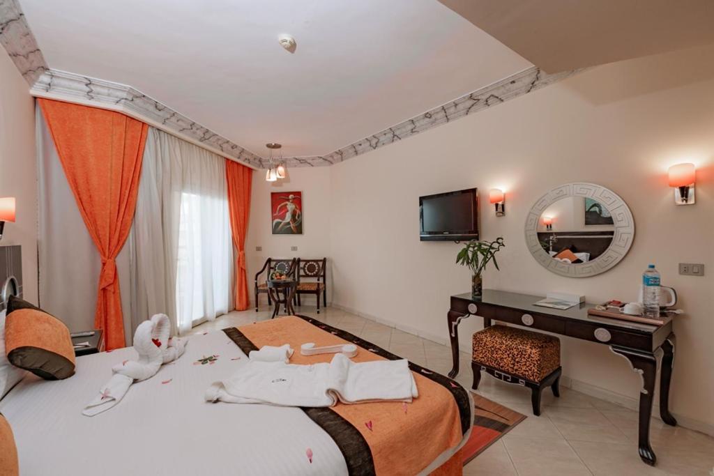 Sphinx Aqua Park Beach Resort Hurghada Exterior photo
